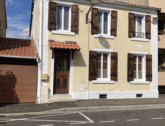 Maison 4 pièces, piscine   Aire-sur-l’Adour, rive gauche