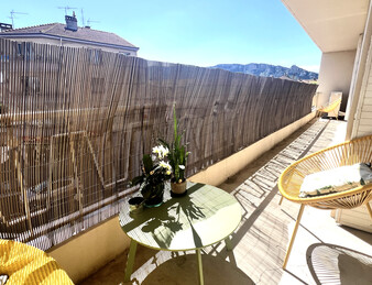 Très bel appartement T3/4 de 87 m2 avec grand balcon   Guilherand-Granges