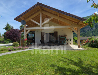 Au cœur de Doussard, Maison 7 pieces sur 2024 m2 de terrain plat