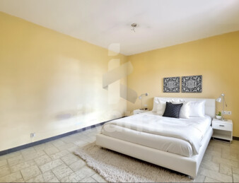 Maison 8 pièces 203 m2