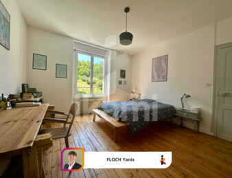 Maison de charme des années 30 avec jardin, véranda et terrasse à deux pas de la gare