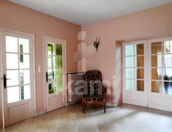 TONNERRE  Maison 228 M2 - 5 Chambres