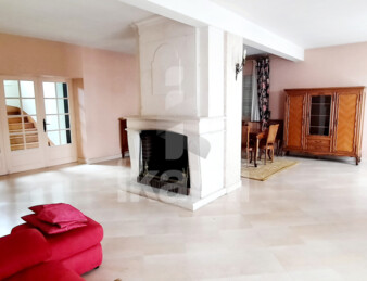 TONNERRE  Maison 228 M2 - 5 Chambres