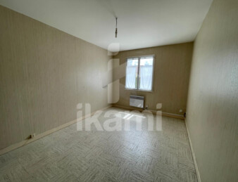 Maison de plain-pied 7 pièces 120 m2 PUISEAUX