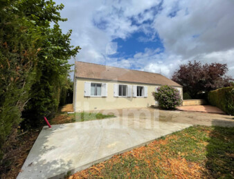 Maison de plain-pied 7 pièces 120 m2 PUISEAUX