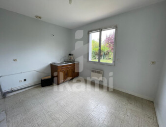 Maison de plain-pied 7 pièces 120 m2 PUISEAUX