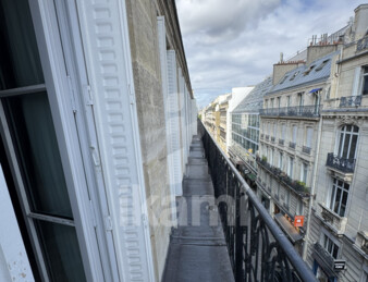 RARE À LA VENTE   APPARTEMENTS RUE WASHINGTON, PARIS 8e