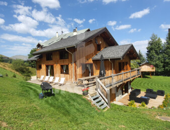 Chalet d’exception skis aux pieds, Le Corbier, domaine des Sybelles