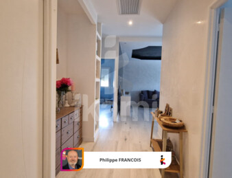 Maison contemporaine de plain-pied, 138 m2, 4 chambres, terrain clos de 2 154 m2