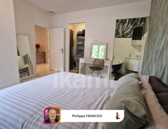 Maison contemporaine de plain-pied, 138 m2, 4 chambres, terrain clos de 2 154 m2
