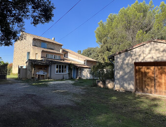 MAS PROVENCAL AVEC PISCINE