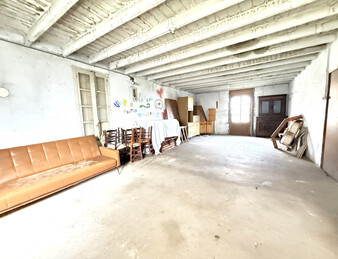 Maison avec dépendances à Châteauneuf de Galaure