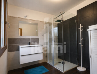 Maison 198 m2    4 chambres, sous-sol, nature & calme   Pont-de-Barret