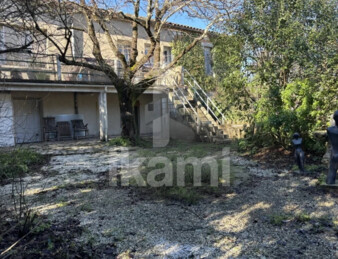 MAISON - 170 m2 - F4 + F2 - TERRASSE - JARDIN - GARAGE