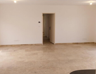 MAISON 125 m2 sur terrain de 590 m2 à CLERIEUX (26)