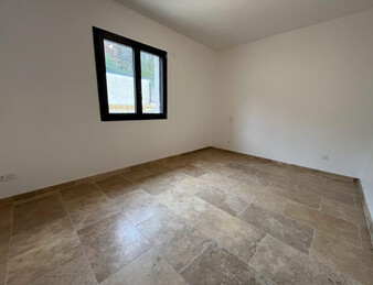 MAISON 125 m2 sur terrain de 590 m2 à CLERIEUX (26)