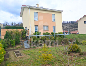 Maison 3 chambres 96 m2 à Chatte