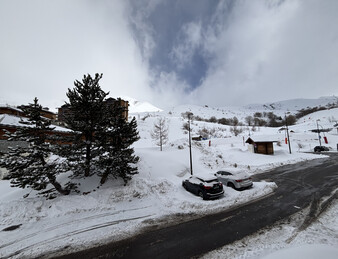 STUDIO IDEALEMENT PLACE