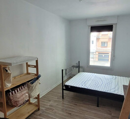 APPARTEMENT 2 CHAMBRES , BALCON , GARAGE