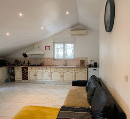 EN PROVENCE VISAN. 15 HECT VIGNES. TRUFFIERS. OLIVIERS. MAS 267 m2  MODULABLE. DEPENDANCES.PUITS.