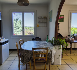 EN PROVENCE VISAN. 15 HECT VIGNES. TRUFFIERS. OLIVIERS. MAS 267 m2  MODULABLE. DEPENDANCES.PUITS.
