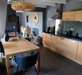EN PROVENCE VISAN. 15 HECT VIGNES. TRUFFIERS. OLIVIERS. MAS 267 m2  MODULABLE. DEPENDANCES.PUITS.