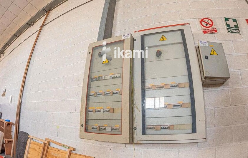 Nave Industrial con gran parcela en ORIHUELA, ARNEVA-HURCHILLO