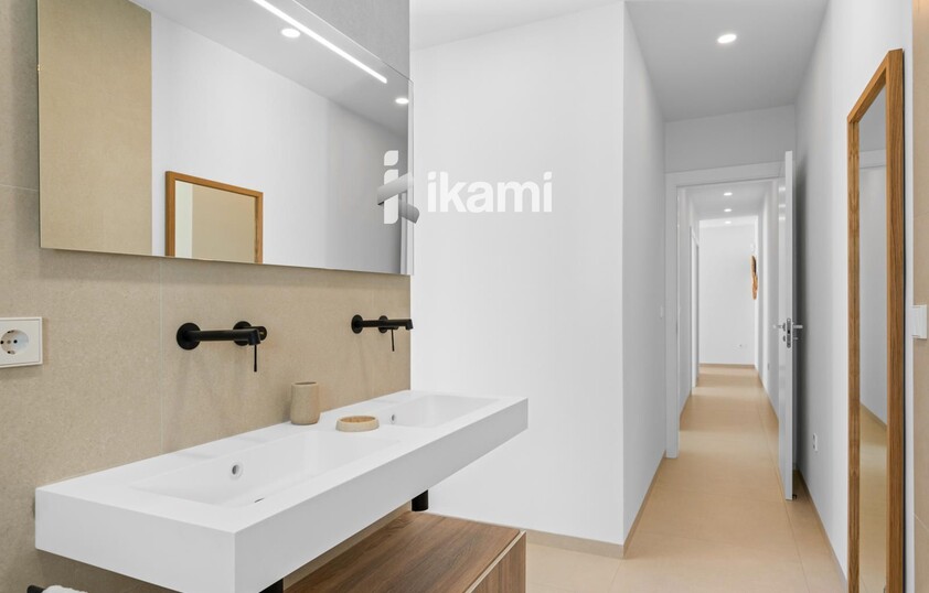 Exclusivo Chalet Independiente en Los Alcázares, junto a Serena Golf