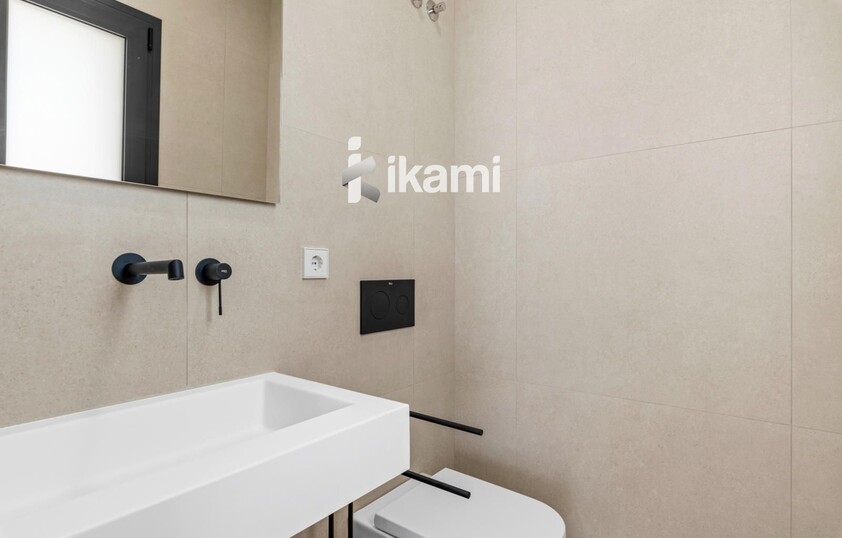 Exclusivo Chalet Independiente en Los Alcázares, junto a Serena Golf