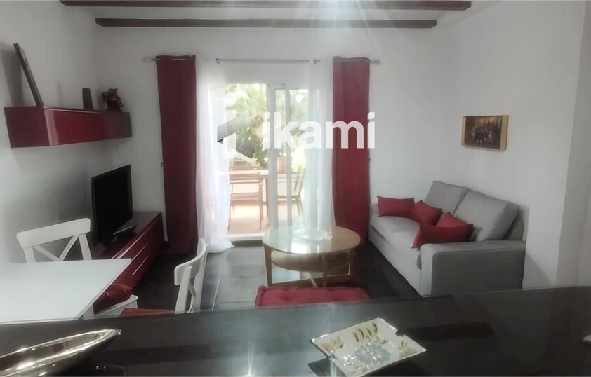 ¡Vivir a 1 kilómetro de Denia, en una zona verde, junto al mar!