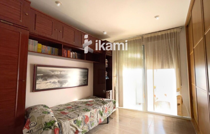 EXCLUSIVO CHALET EN NAQUERA CON INCREIBLES VISTAS Y PISCINA