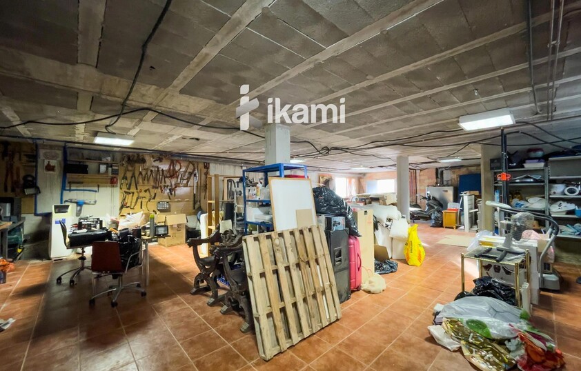 EXCLUSIVO CHALET EN NAQUERA CON INCREIBLES VISTAS Y PISCINA