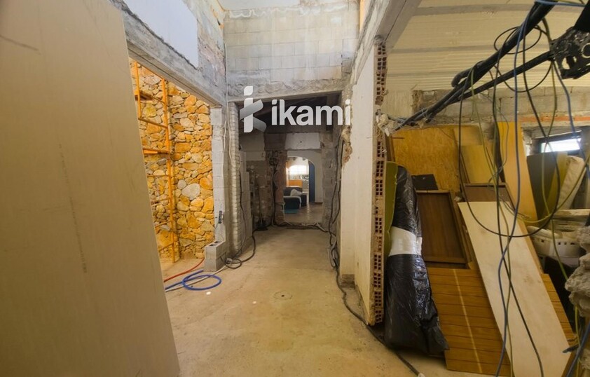 Propiedad con vistas abiertas para reformar a tu gusto o edificar
