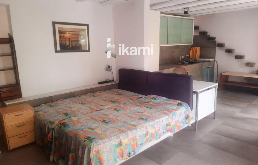 Propiedad con vistas abiertas para reformar a tu gusto o edificar