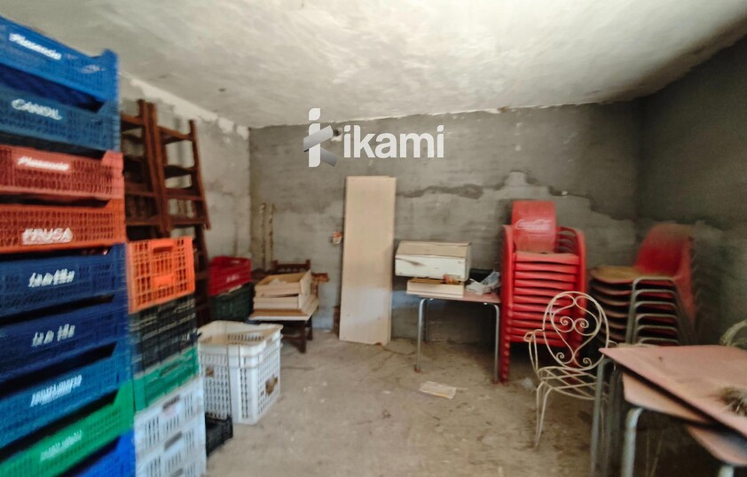 Casa de 180m2 en finca agrícola de de 5.6 HA. en Calypo, Toledo