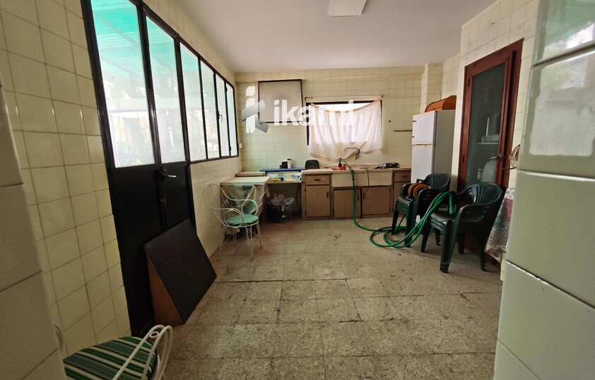 2 CASAS COLINDANTES TOTAL 291 MTS. PARCELA DE 948 MTS URBANO