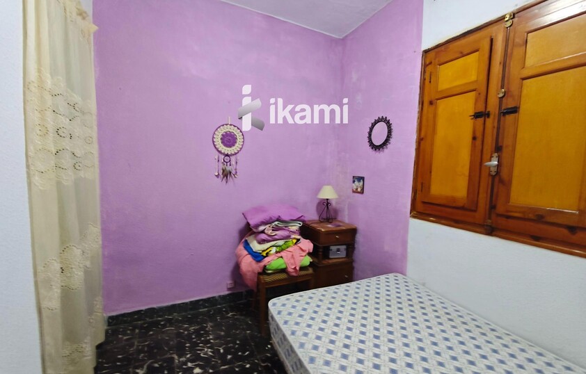 2 CASAS COLINDANTES TOTAL 291 MTS. PARCELA DE 948 MTS URBANO