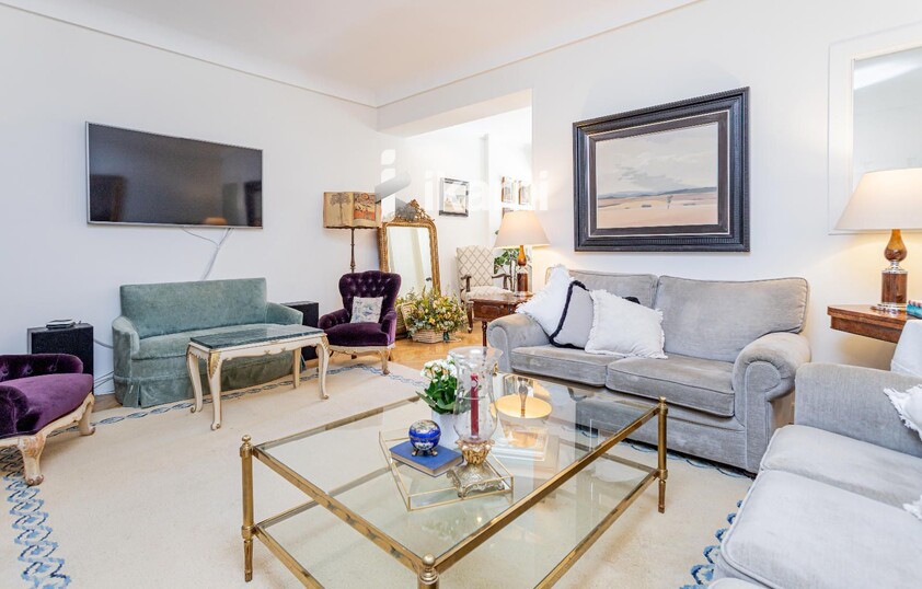 Calle San Julio, atractivo para quienes buscan una vivienda práctica y bien ubicada