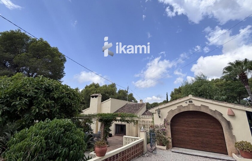 Casa de una planta en el Montgo Sur de Javea