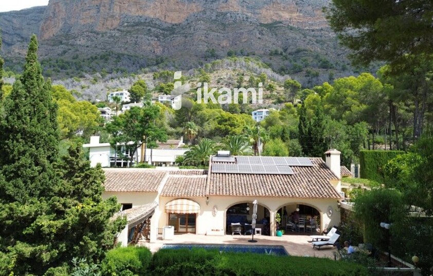 Casa de una planta en el Montgo Sur de Javea
