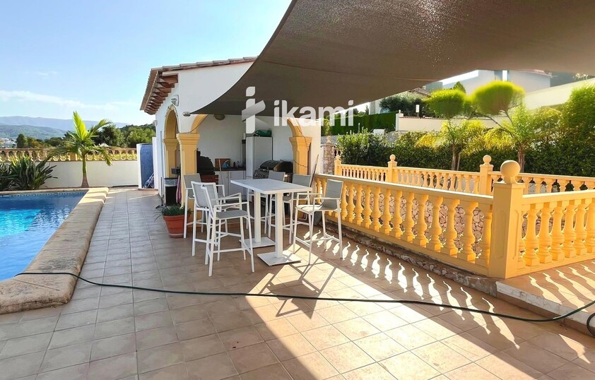 Fantástico chalet en venta en Beniarbeig