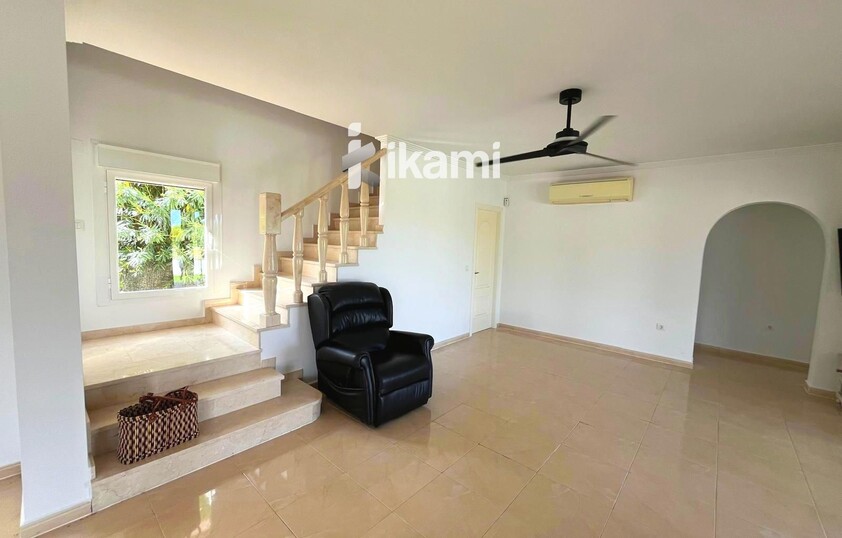 Fantástico chalet en venta en Beniarbeig