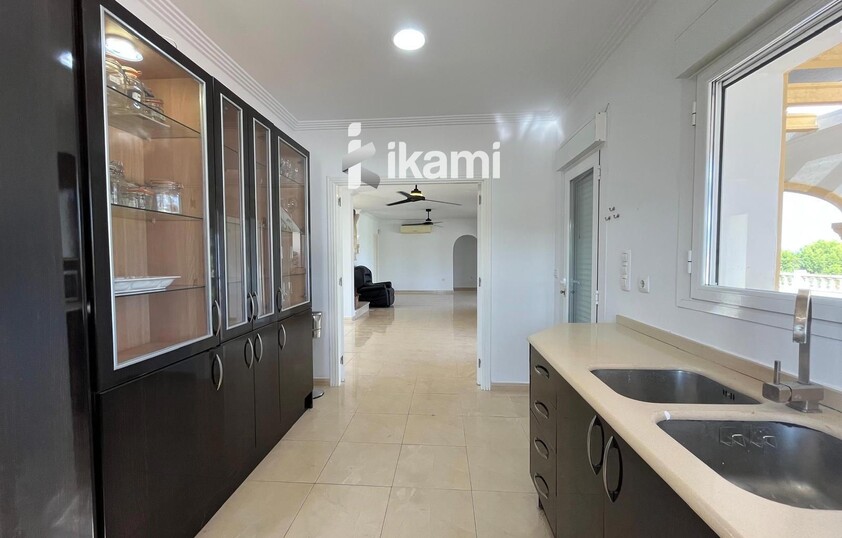Fantástico chalet en venta en Beniarbeig