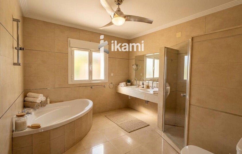 Fantástico chalet en venta en Beniarbeig