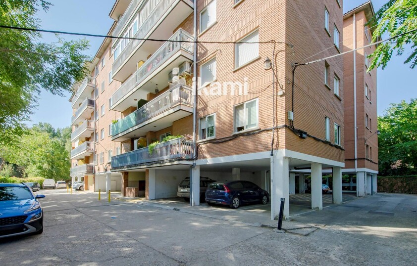 Amplio piso en Cobeña
