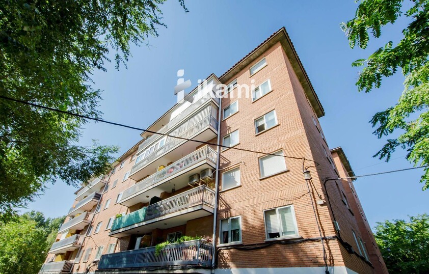 Amplio piso en Cobeña