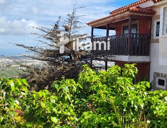 EXRAORDINARIO CHALET 380 + 433 PARCELA CON VISTAS A LA CIUDAD
