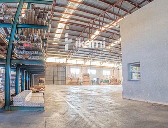 Nave Industrial con gran parcela en ORIHUELA, ARNEVA-HURCHILLO