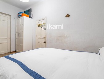 Piso en venta en el distrito de Moncloa, en el barrio de Argüelles