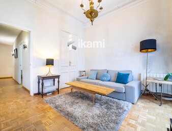 Piso en venta en el distrito de Moncloa, en el barrio de Argüelles